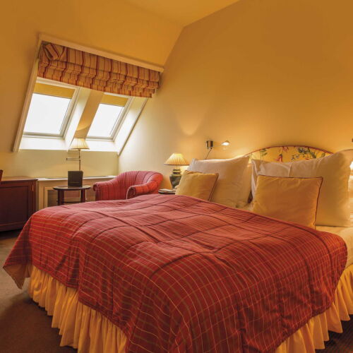 Standard Pokoj s manželskou postelí v podkroví