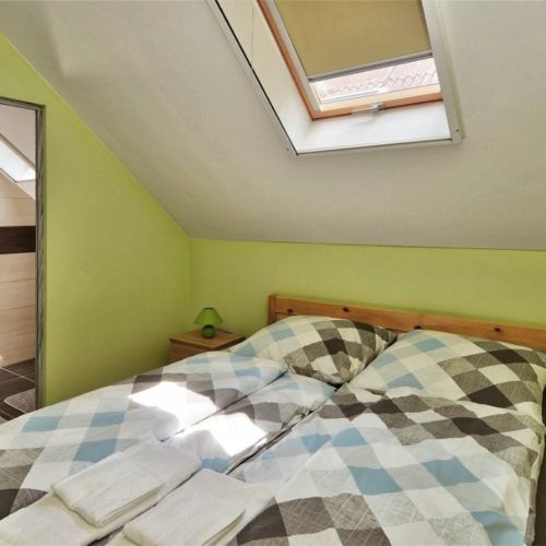 Apartament premium întreaga unitate pentru 10 pers. (se inchirieaza doar integral)