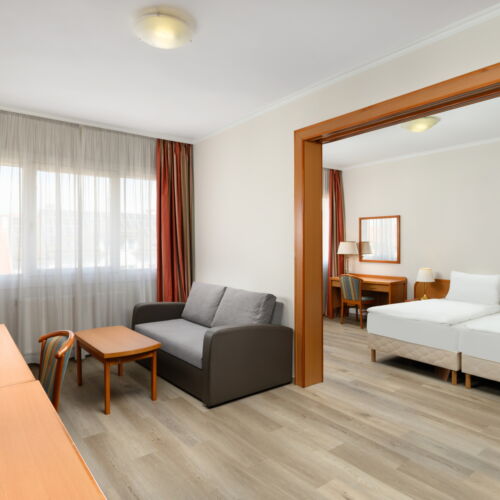 Rezydencja pokój 4-osobowy z 2 pomieszczeniami sypialnianymi