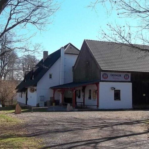 Rekreační dům (jako celek) s vlastní kuchyňkou  pro 22 os. (s možností přistýlky)