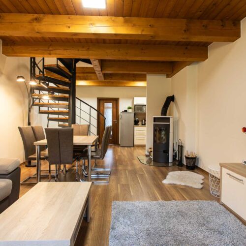 Deluxe Apartman se sprchou pro 6 os. se 2 ložnicemi