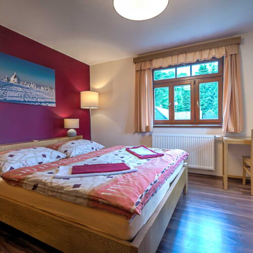 Apartman se sprchou s vlastní kuchyňkou pro 4 os. (s možností přistýlky)