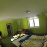 Zuhanyzós 3 fős apartman