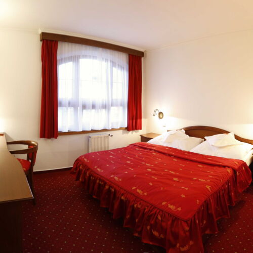 Camera dubla cu baie