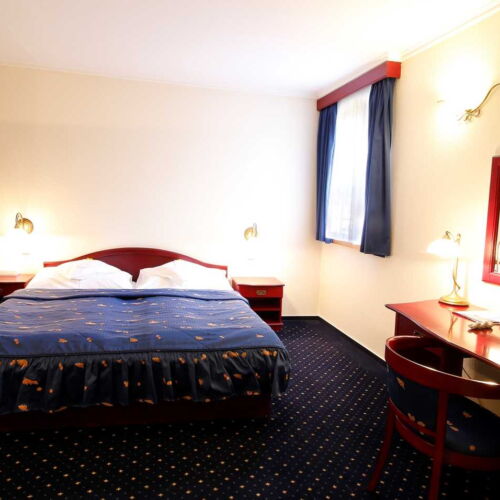 Camera dubla cu baie