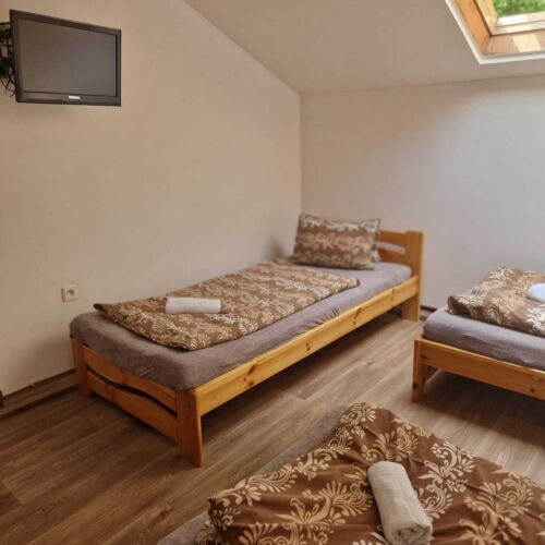 3lůžkový pokoj č.2