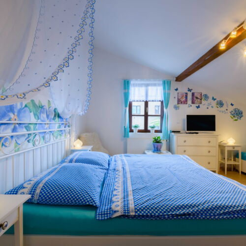 1-Room Apartment for 4 Persons