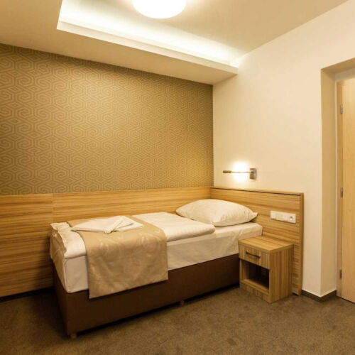 Pokoj se sprchou  pro 1 os.