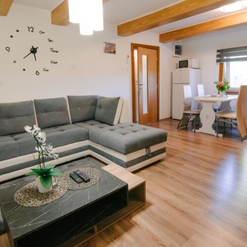 2-Zimmer-Apartment für 4 Personen mit Klimaanlage und Terasse K-17577