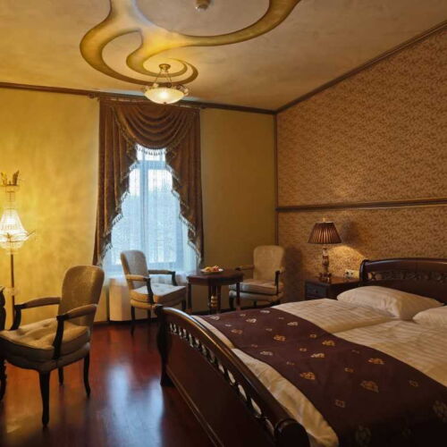 Apartman se sprchou s klimatizací pro 2 os.