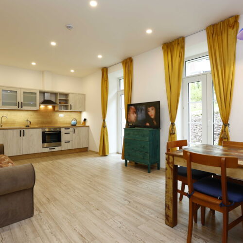 Apartman s vlastní kuchyňkou s vlastní kuchyní pro 4 os. (s možností přistýlky)