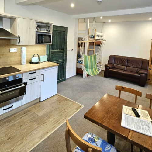 Ap. č. 8 SAFIROVÝ POTOK – (1+kk) – 31m2 (4 osoby)