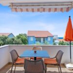 Apartman s klimatizací s terasou pro 4 os. s 1 ložnicí A-6418-d