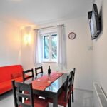 Tengerre néző légkondicionált 5 fős apartman 2 hálótérrel A-16829-e