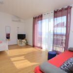 Sea View 1-Room Air Conditioned Apartment for 4 Persons AS-17053-a