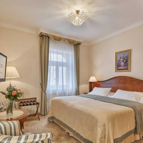 Apartament family cu duș cu 2 camere pentru 4 pers.