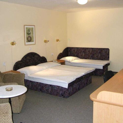 Pokój 4-osobowy z prysznicem