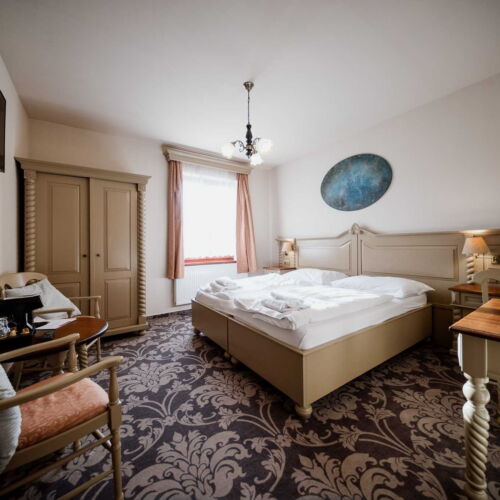 Double Room with Shower