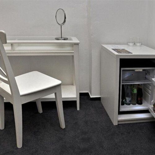 Superior  Izba s manželskou posteľou (s možnosťou prístelky)