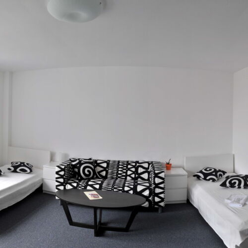 Apartmán so sprchou s vlastnou kuchynkou pre 4 os. s 2 spálňami