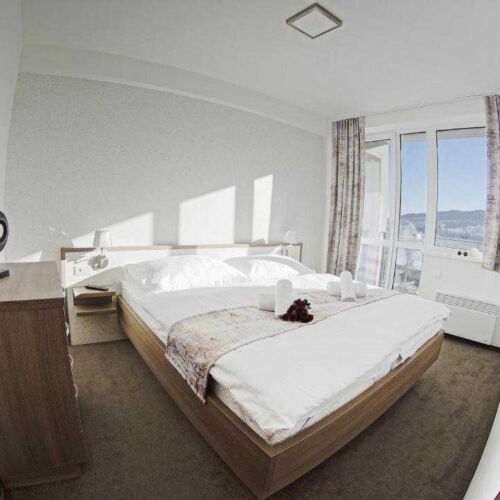 Apartman se sprchou s terasou pro 2 os. (s možností přistýlky)