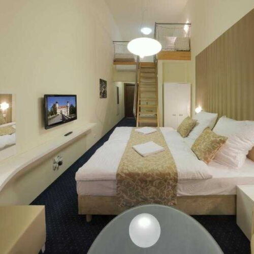 2-Room Air Conditioned Apartment for 4 Persons with Shower