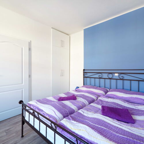 Apartament 4-osobowy z prysznicem z aneksem kuchennym z 2 pomieszczeniami sypialnianymi