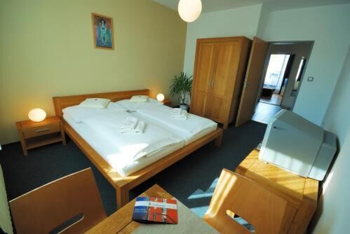 Apartman se sprchou  pro 2 os.