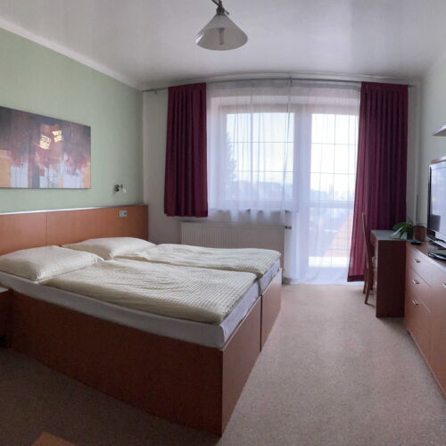 Twin Room with Shower