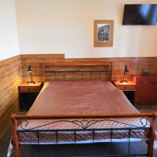 Pokoj se sprchou  pro 3 os.