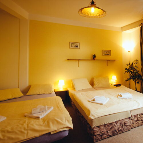 Apartment for 3 Persons with Shower