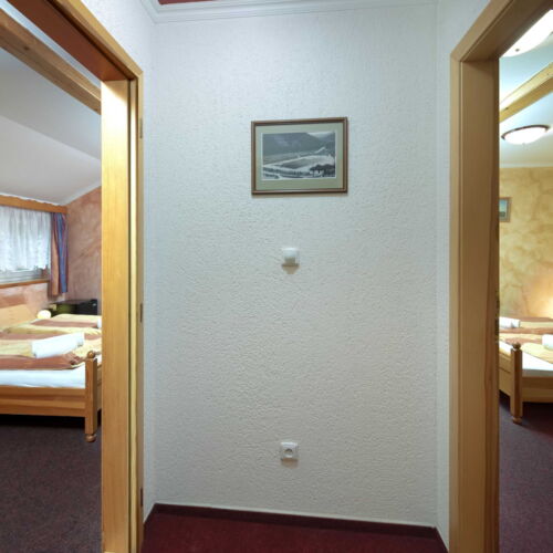 Pokój 4-osobowy z prysznicem