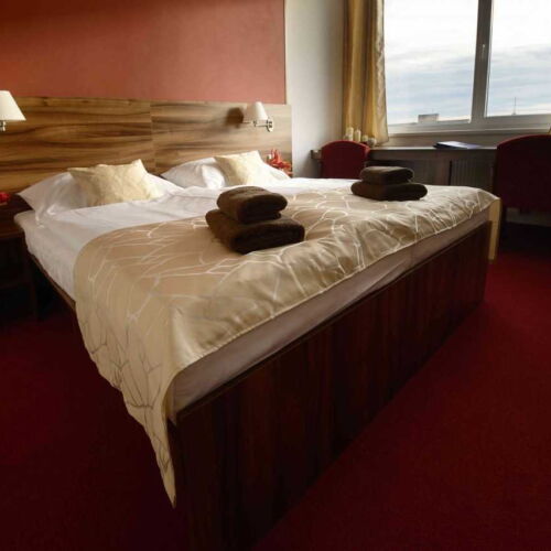 Pokoj se sprchou  pro 3 os.