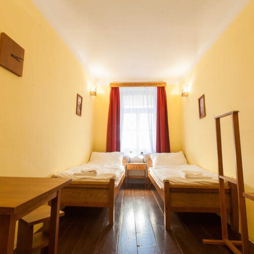 Twin Pokoj se sprchou pro 2 os.