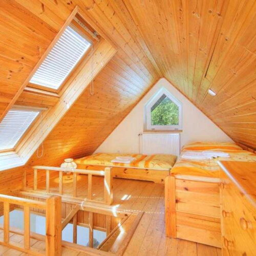 Apartman se sprchou  pro 4 os.