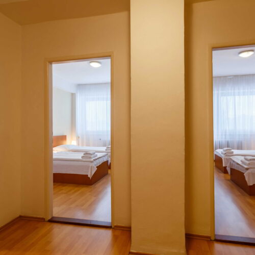 Standard Pokoj se sprchou pro 4 os.