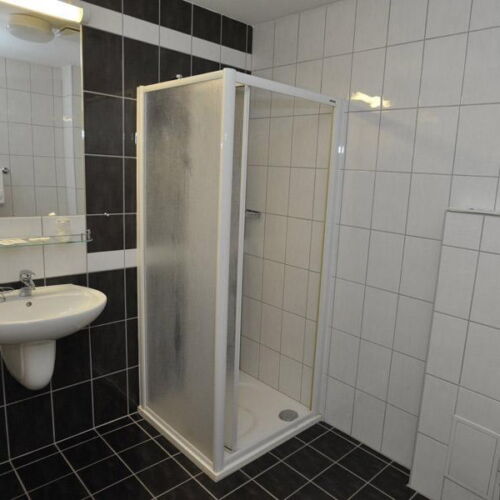 Triple Room with Shower