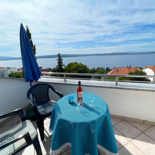 Classic Sea View 2-Room Apartment for 4 Persons