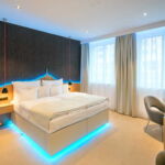 201 - dvoulůžkový pokoj typu Premium Imperial s manželskou postelí, vířivou vanou a balkónem - Kráska severu - Marika Tafatová