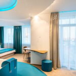 401 - dvoulůžkový pokoj typu Premium Imperial s manželskou postelí, vířivou vanou a balkónem - Vádí - Markéta Šafferová