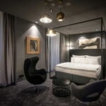 103 - dvoulůžkový pokoj typu Premium Imperial s manželskou postelí, vířivou vanou a balkónem - 50 Shades of Grey - Petr Stolín + Alena Mičeková