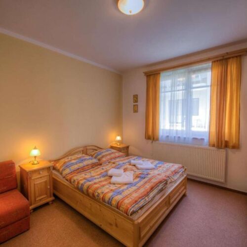 Pokoj bezbariérový  s manželskou postelí