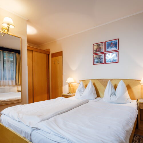 Pokoj se sprchou  pro 2 os.