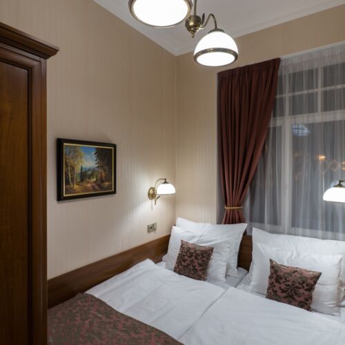 Standard King Pokoj s manželskou postelí