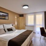 Barrier Free Twin Room with Shower (extra bed available)