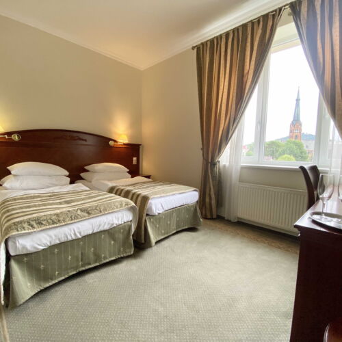 Pokój 2-osobowy Standard z prysznicem