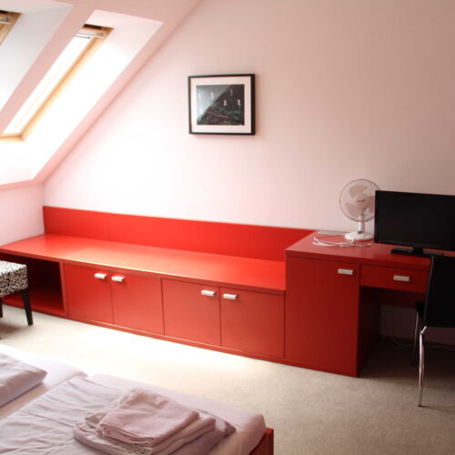 Komfort Pokoj se sprchou pro 3 os.