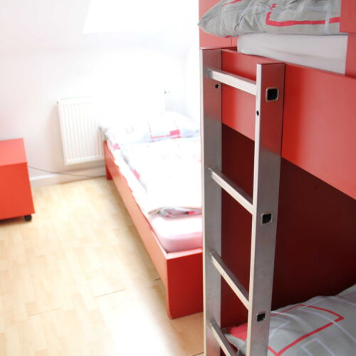 Economy Pokoj se společnou kuchyňkou pro 3 os.