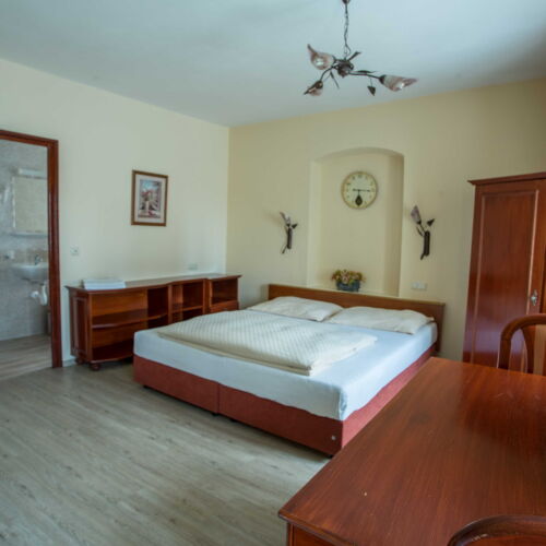 Pokoj se sprchou  pro 2 os.