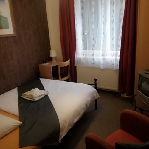 Malý dvoulůžkový pokoj (10m2)